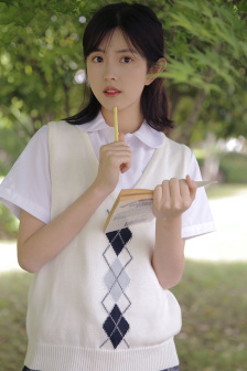 二次元动漫人物桶二次元人物免费